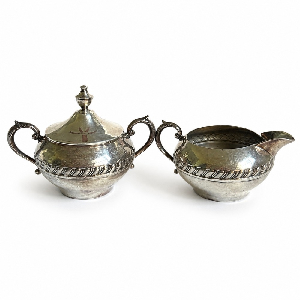 Sheridan Silver Co Creamer & Covered Sugar Bowl Silver on‎ Copper Ornate Handles